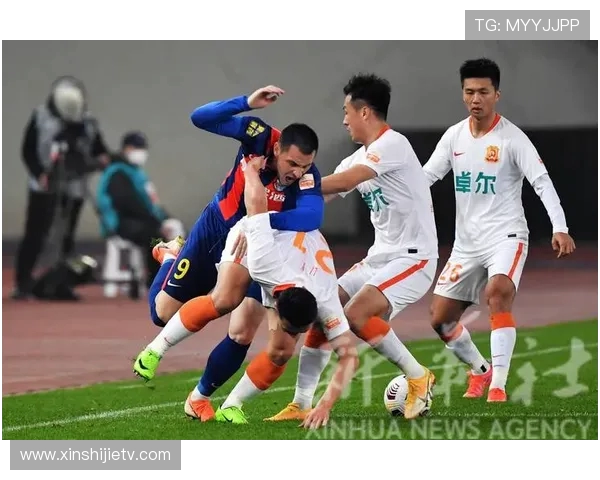 武汉足球队足球意识排名创新高引发热议展现球队崭新面貌与潜力 武汉足球队足球意识排名创新高引发热议展现球队崭新面貌与潜力