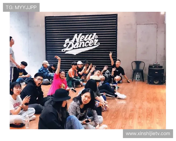 西安街舞队在世界滑板锦标赛中的灵活性表现令人瞩目与赞叹