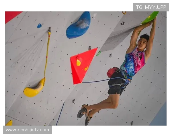 重庆攀岩队与成都攀岩队赛后状态分析与表现评估