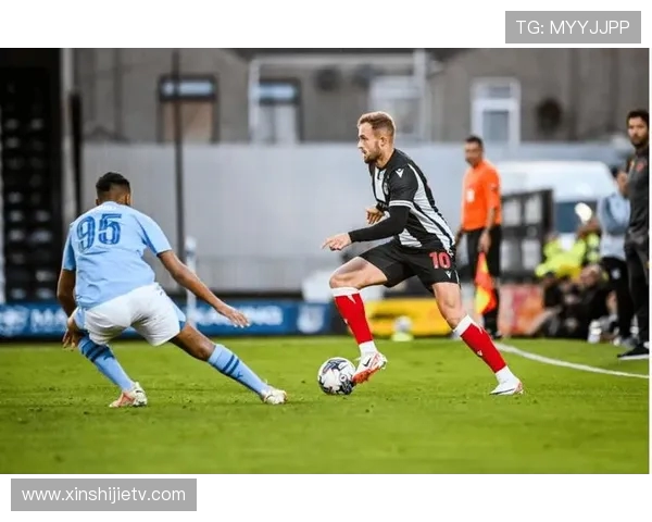 切尔西迎战格里姆斯比期待精彩对决球迷热情高涨助威球队奋战