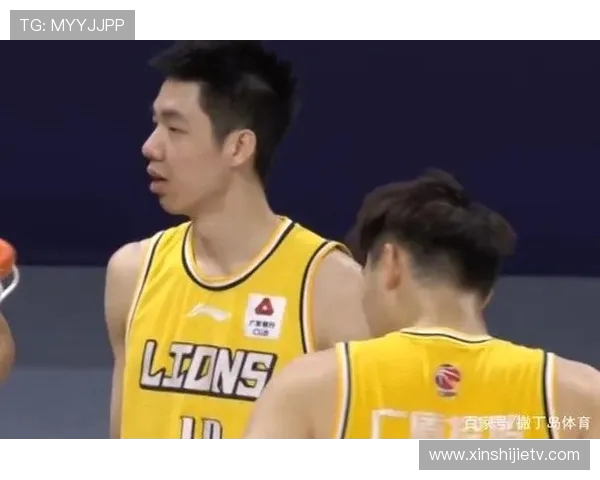 朱俊龙：从青涩少年到篮球明星的成长之路与奋斗故事