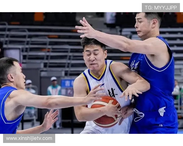 辽宁男篮在全运会中对阵重庆队的精彩对决与赛后分析 辽宁男篮在全运会中对阵重庆队的精彩对决与赛后分析