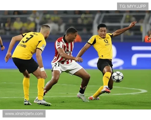 里昂与摩纳哥比赛数据分析及战术对比探讨