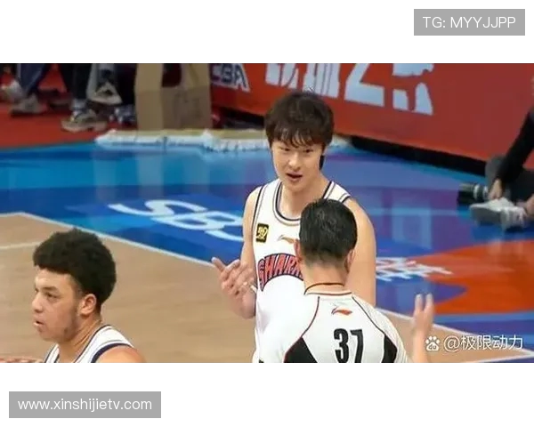 重庆篮球队在锦标赛中的节奏表现分析与战术探讨 重庆篮球队在锦标赛中的节奏表现分析与战术探讨