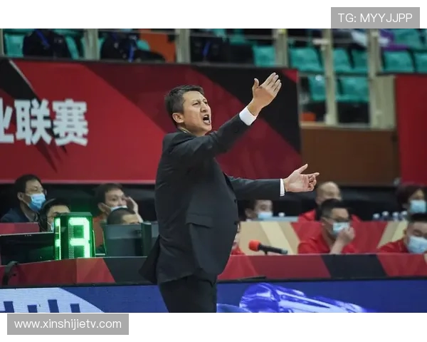 广州篮球队转型升级之路：重塑战术体系与球队文化的深度探讨